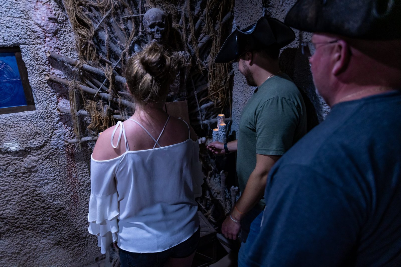 http://Escape%20Room%20Photoshoot%2027